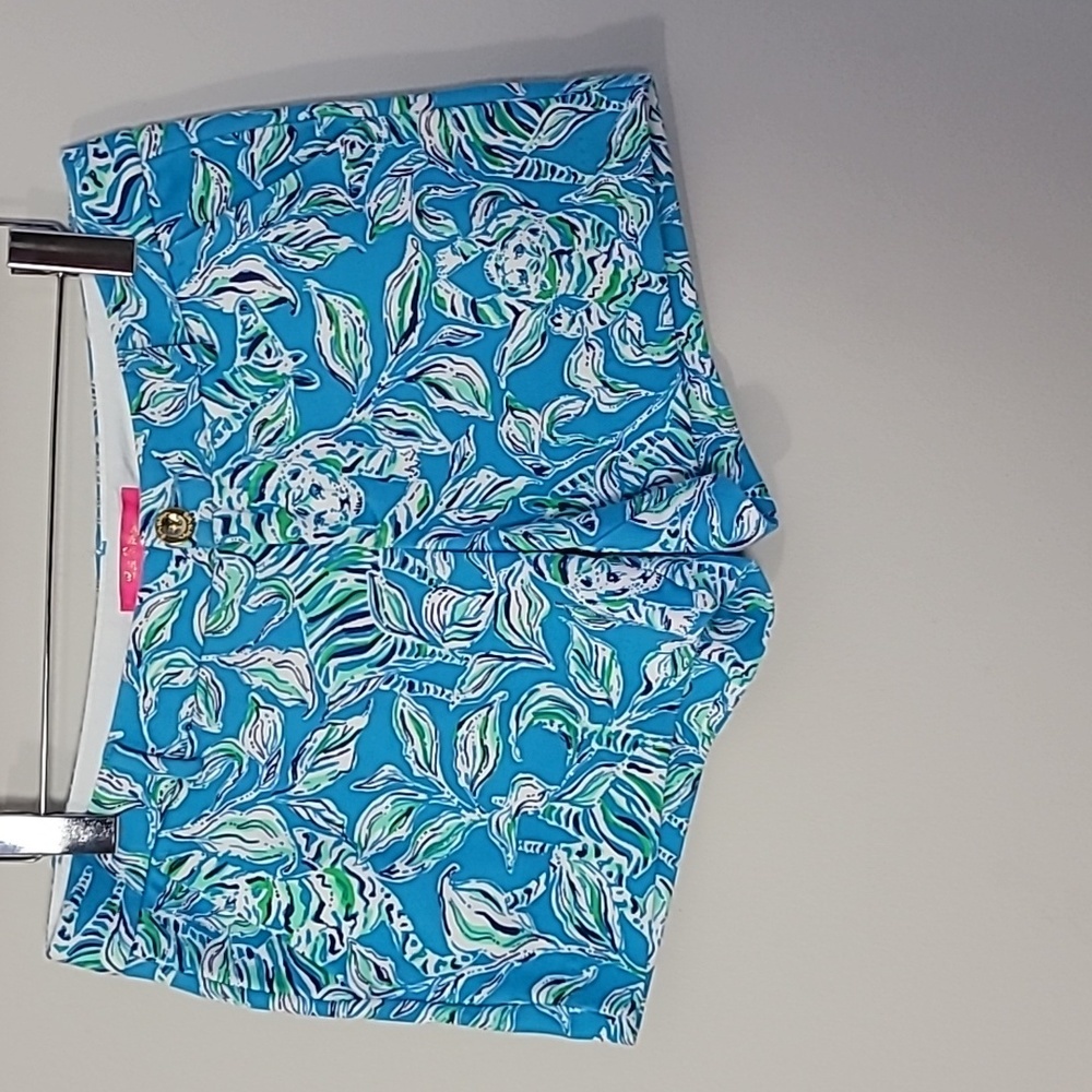 Lilly Pulitzer Blue Tiger Print Shorts
